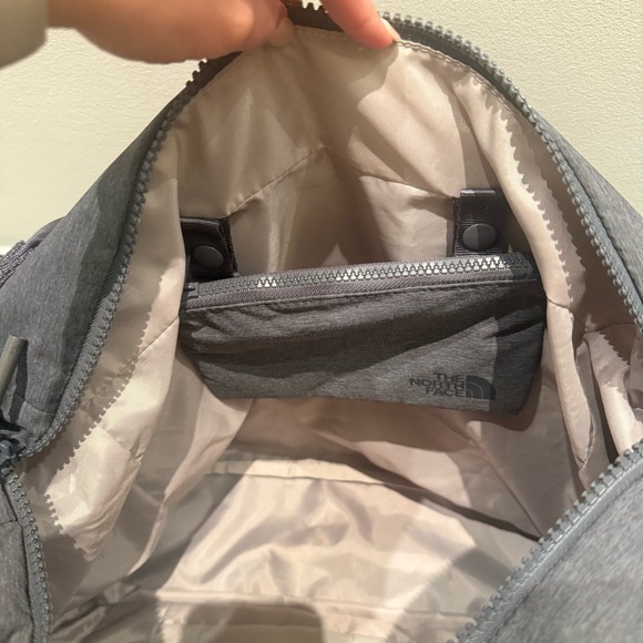 The North Face Gray Laptop Bag - Picture 6 of 14